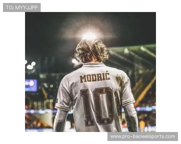 足球球星携手并肩展现荣耀瞬间,双人头像彰显无限风采